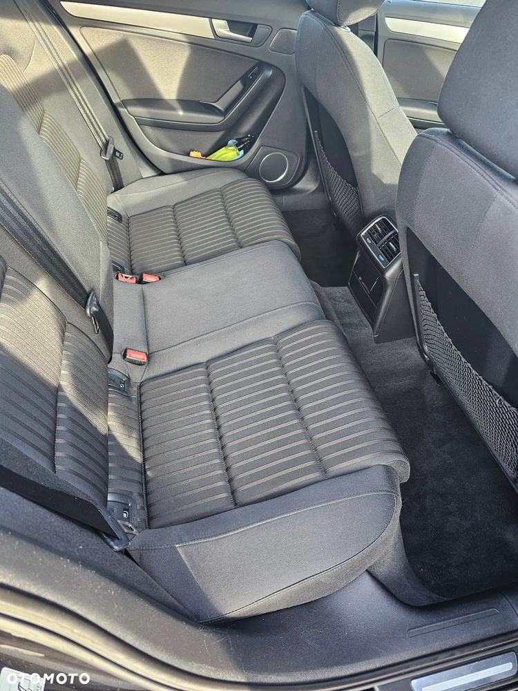 Audi A4 Avant 2.0 TDI - 13