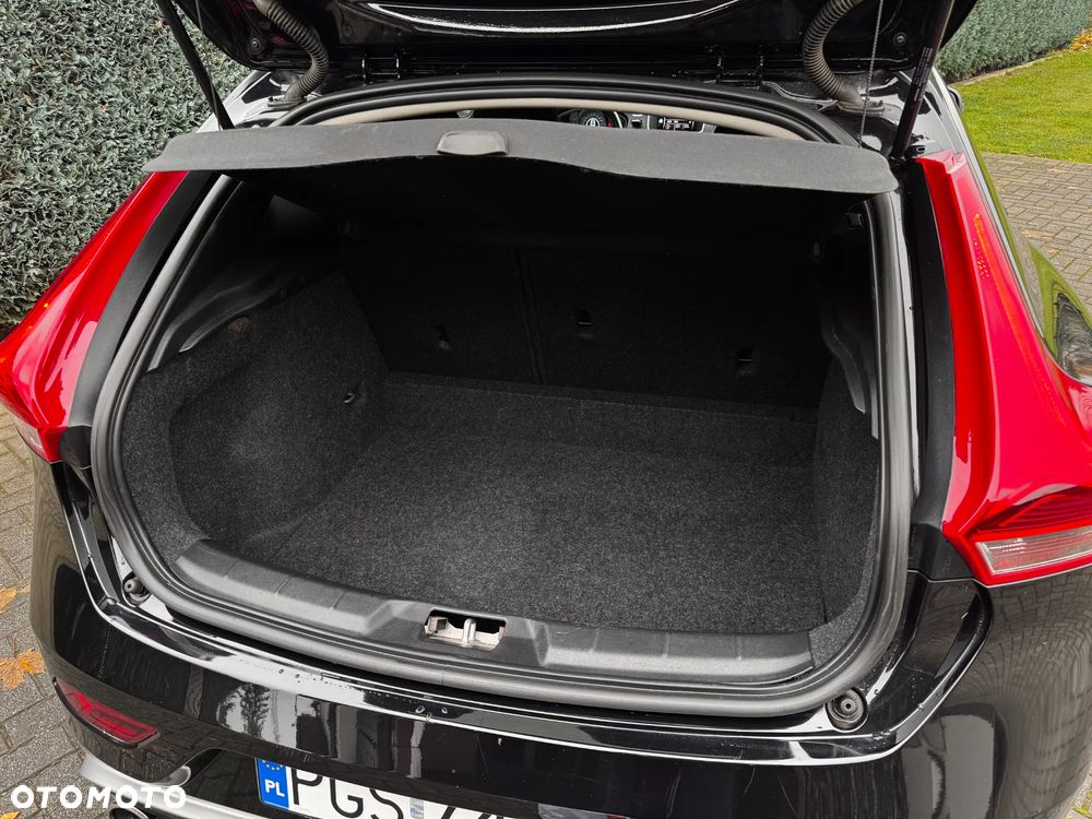 Volvo V40 T2 Kinetic - 10