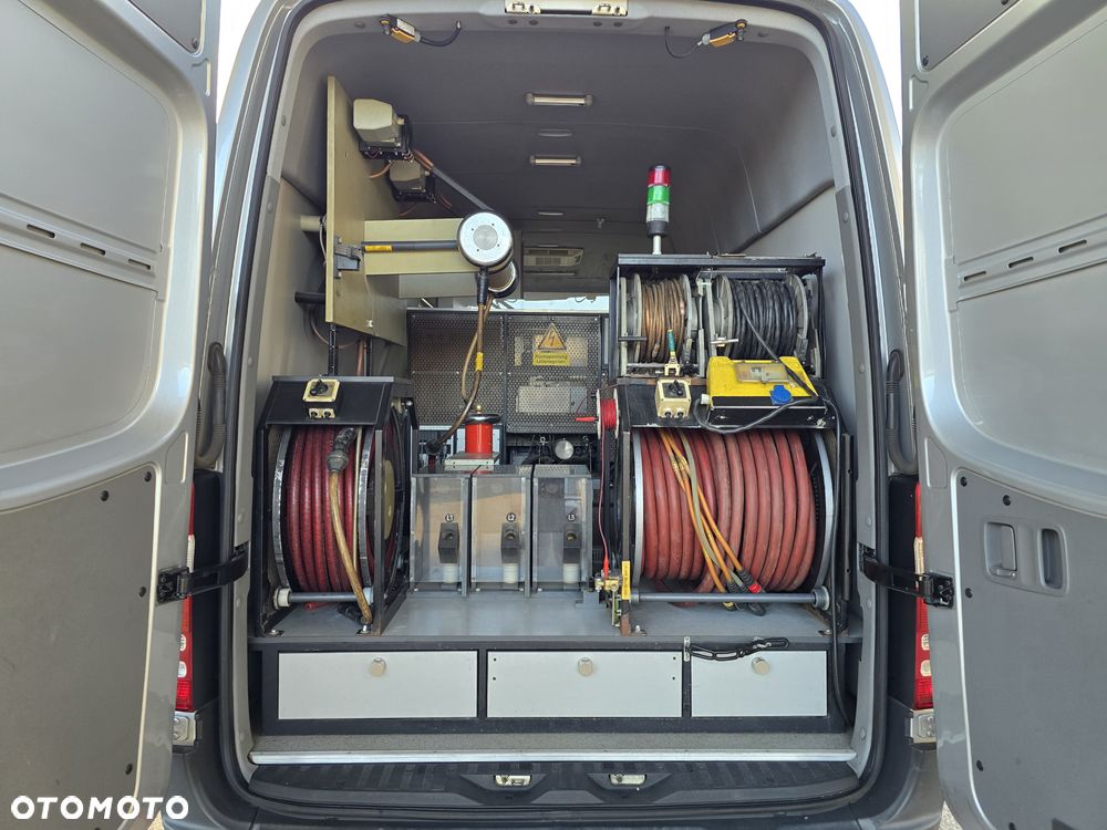 Mercedes-Benz Sprinter 516 - 13