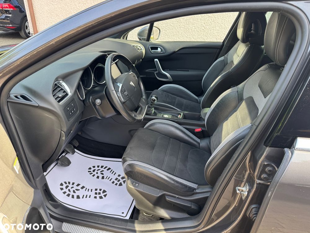 Citroën DS4 PureTech 130 S&S - 11