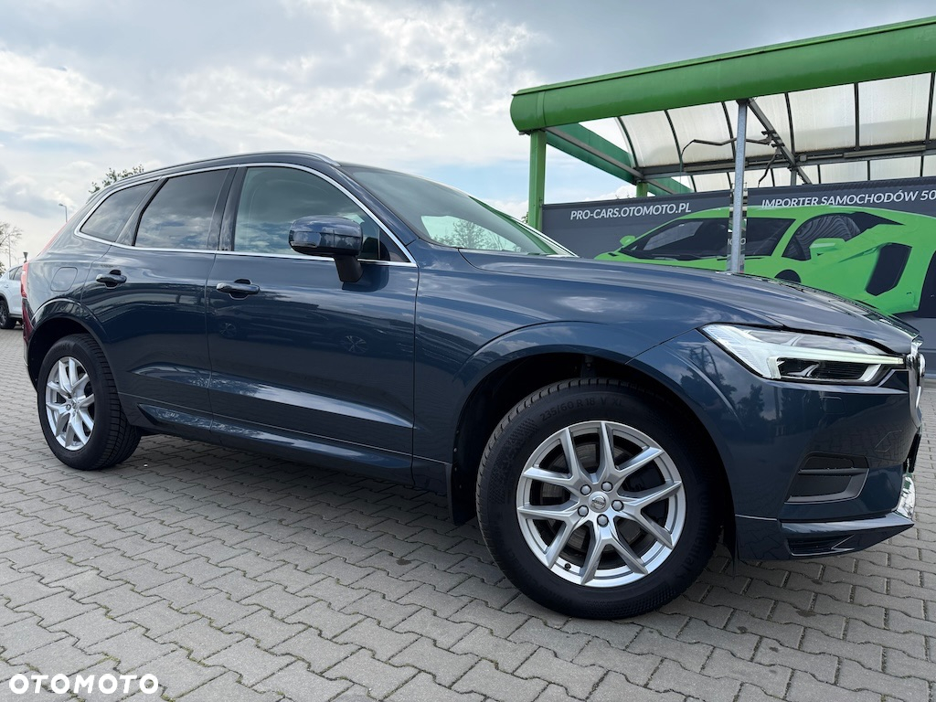 Volvo XC 60 D4 Geartronic Momentum Pro - 4