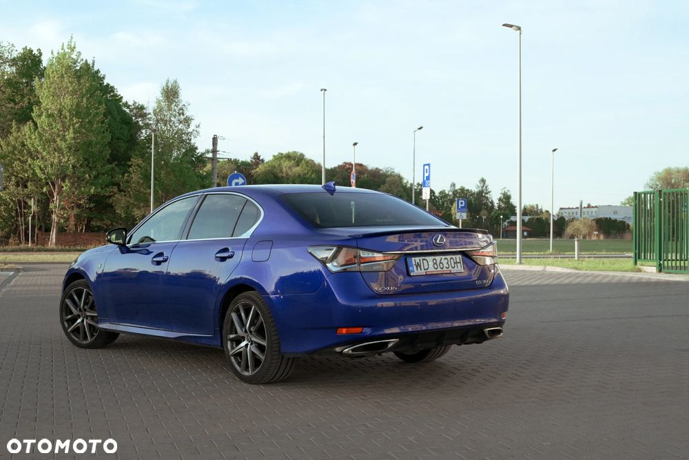 Lexus GS 200t / 300 F Sport - 5