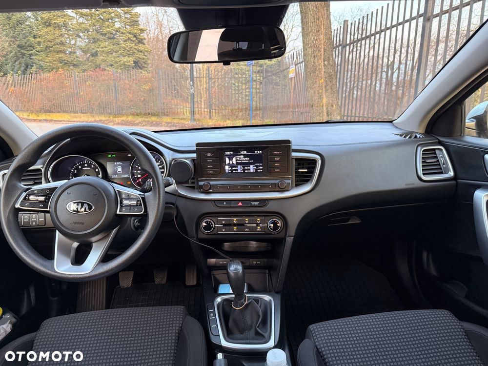 Kia Ceed 1.0 T-GDI M - 34