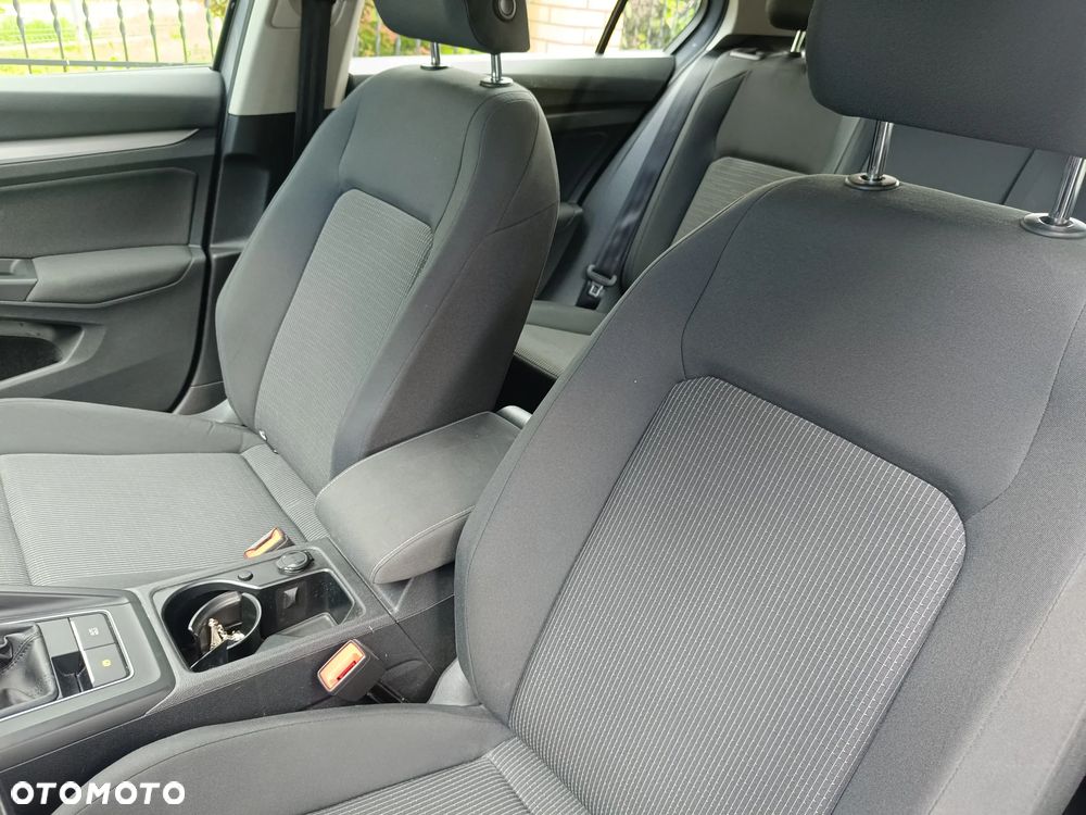 Volkswagen Golf 1.0 TSI Life - 23