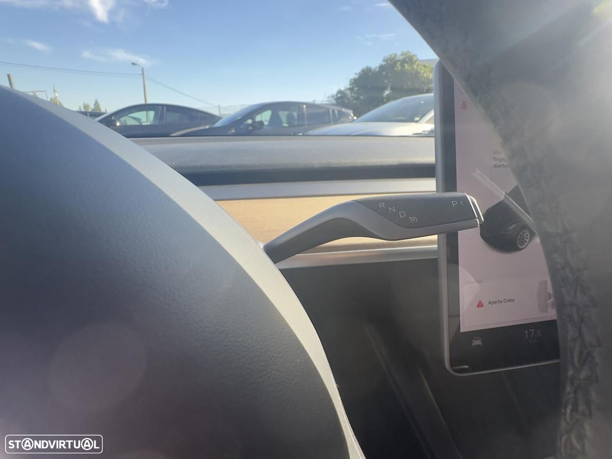 Tesla Model 3 Long Range AWD Dual Motor - 40