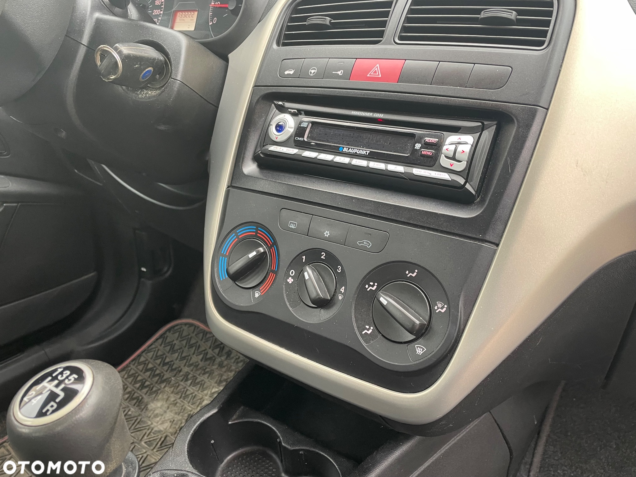 Fiat Punto - 22