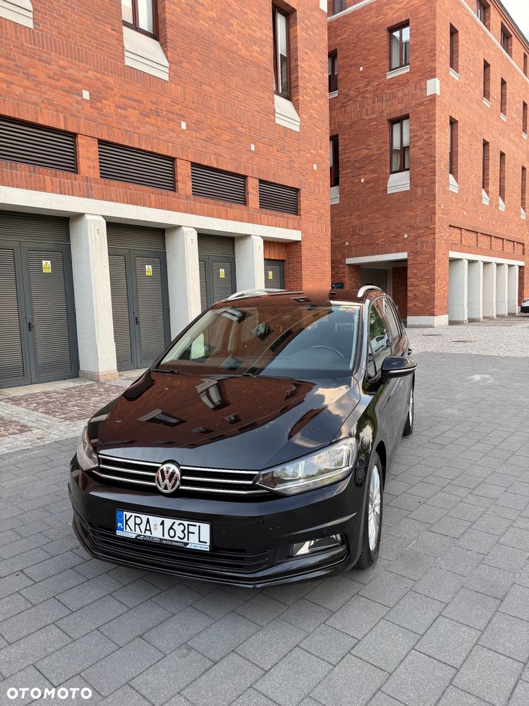 Volkswagen Touran 1.4 TSI BMT Comfortline DSG - 6