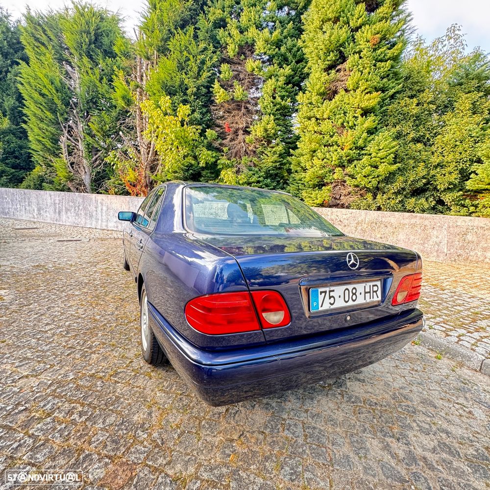 Mercedes-Benz E 290 TD Avantgarde - 3