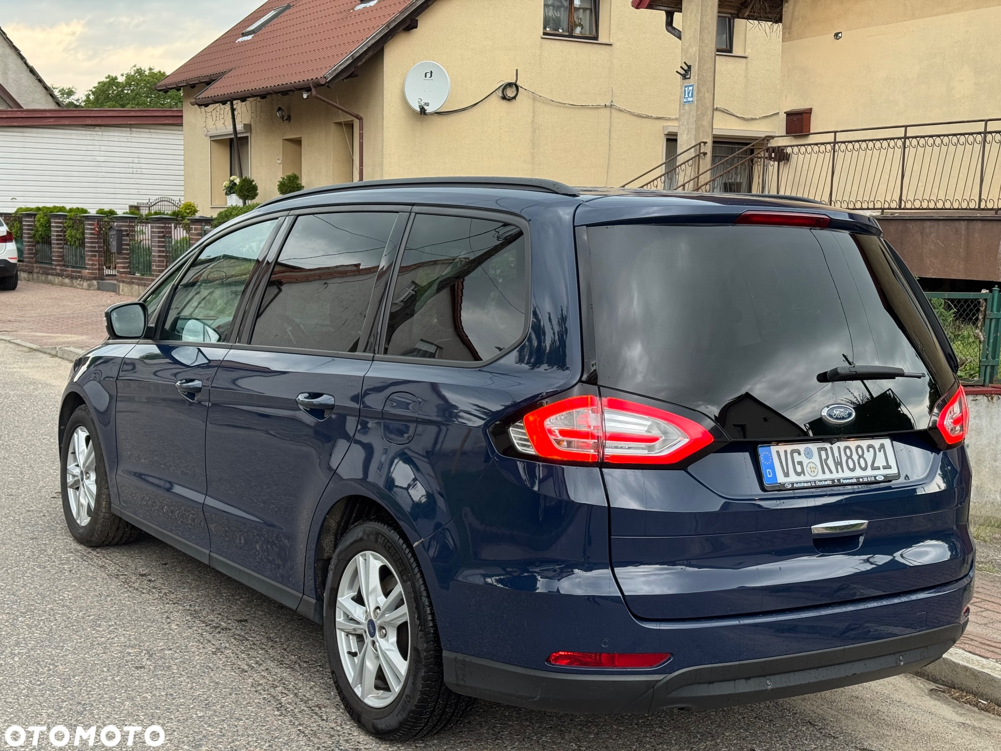 Ford Galaxy 2.0 TDCi Titanium PowerShift - 4