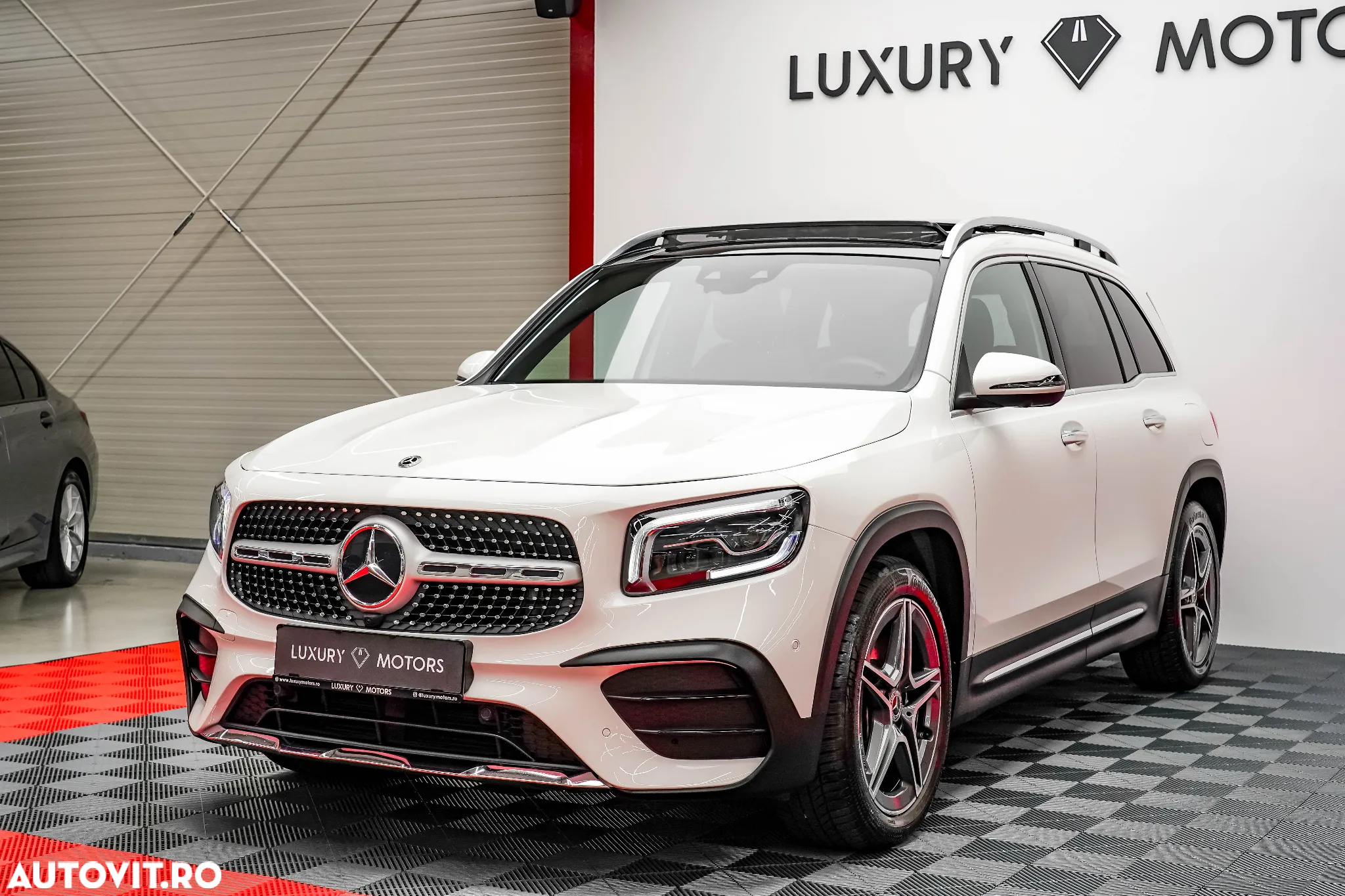 Mercedes-Benz GLB 220 d 4Matic 8G-DCT AMG Line Advanced Plus - 7