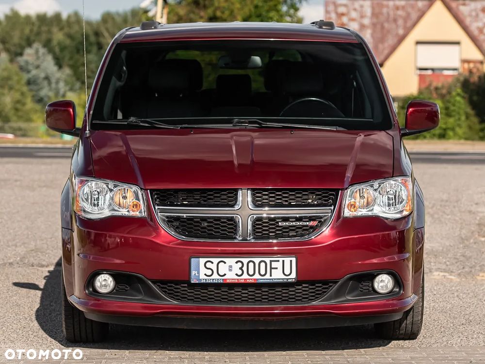 Dodge Grand Caravan 3.6 R/T - 4