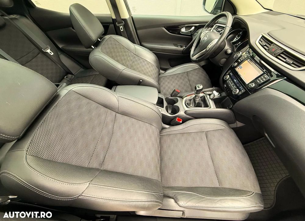 Nissan Qashqai 1.6 DCI 4 x 4 DPF Start/Stop 360 - 22