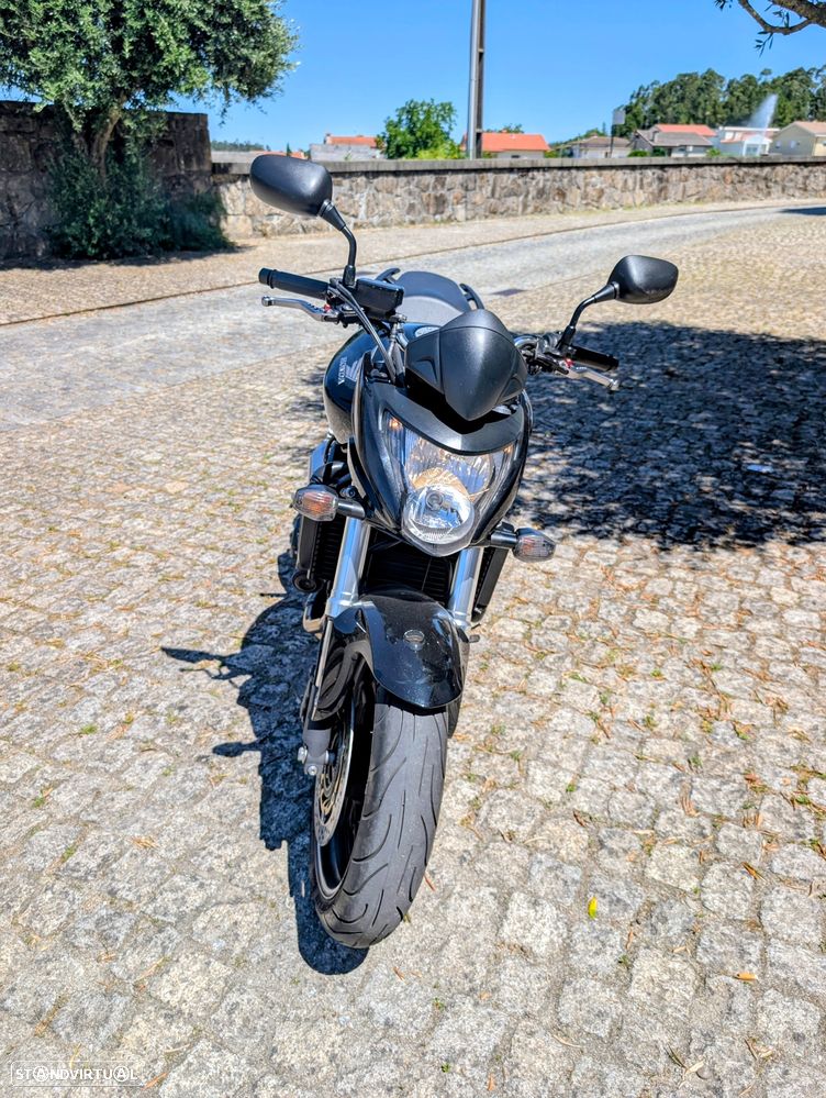 Honda Hornet - 5