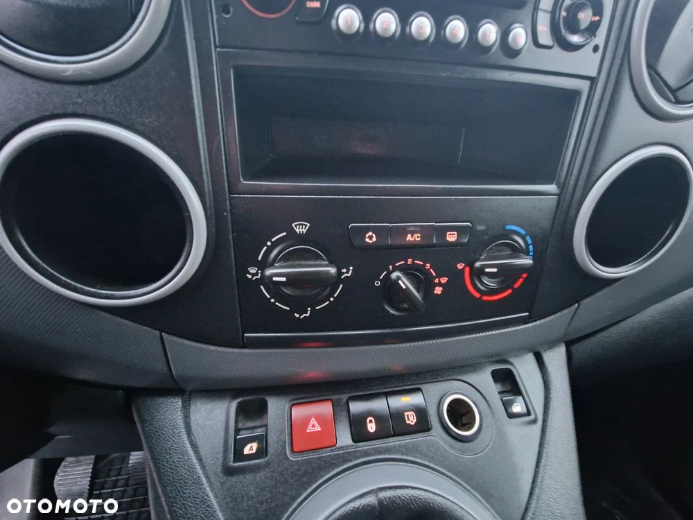 Peugeot Partner - 13