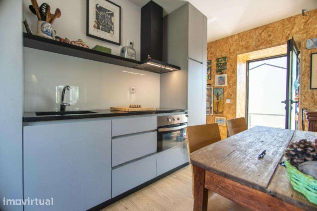 Apartamento com 1 quartos - localizado em Campanhã Porto - Grande imagem: 5/9