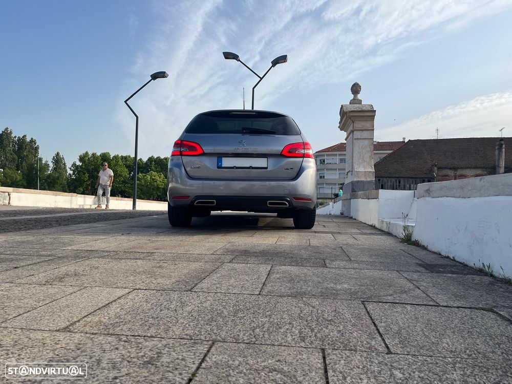 Peugeot 308 SW BlueHDi 130 EAT8 Stop & Start GT Pack - 20