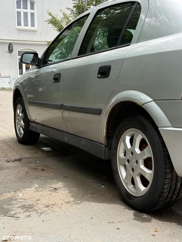 Opel Astra 1.2 Start - 5