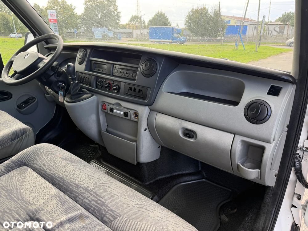 Renault Master 2.5 / 100KM * L2H2 * Brygadówka * 6 Osób * - 32