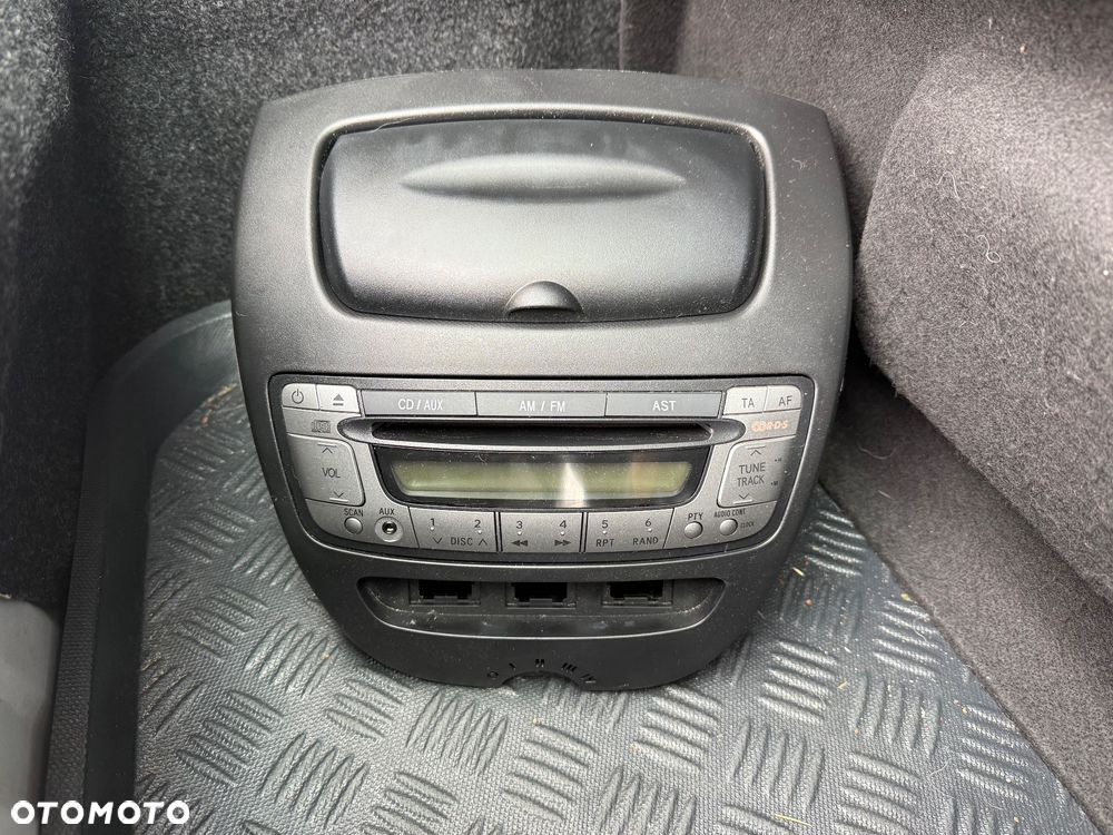 Peugeot 107 1.0 Active - 17