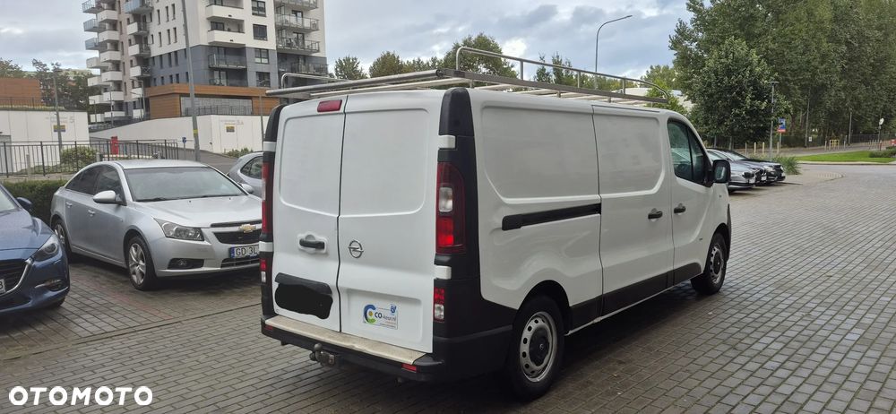 Opel vivaro - 4