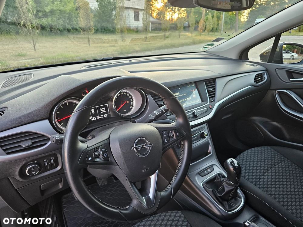 Opel Astra - 13