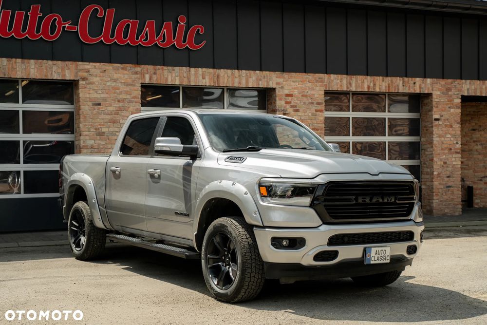 RAM 1500 5.7 Crew Cab Bighorn - 2