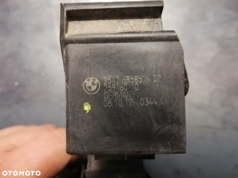 Pedał potencjometr gazu OE BMW F10 F11 6858574-02 - 3