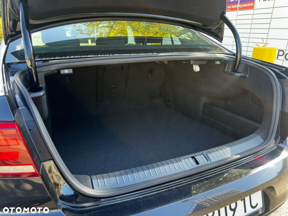 Volkswagen Passat 1.5 TSI EVO Business DSG - 18