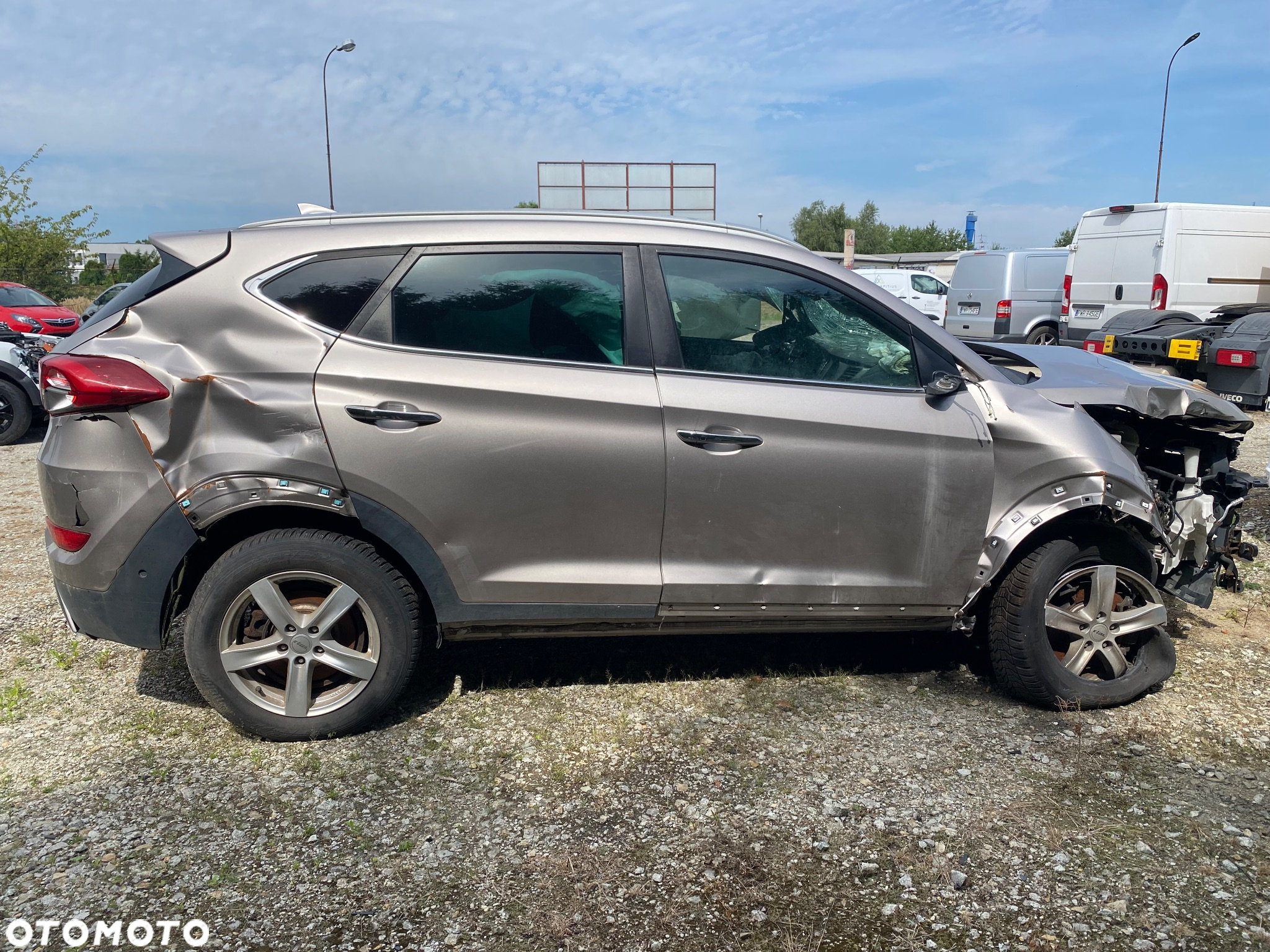 Hyundai Tucson 2.0 CRDi Premium 4WD - 6