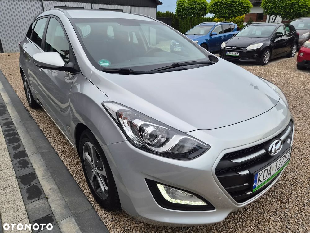 Hyundai i30 - 12