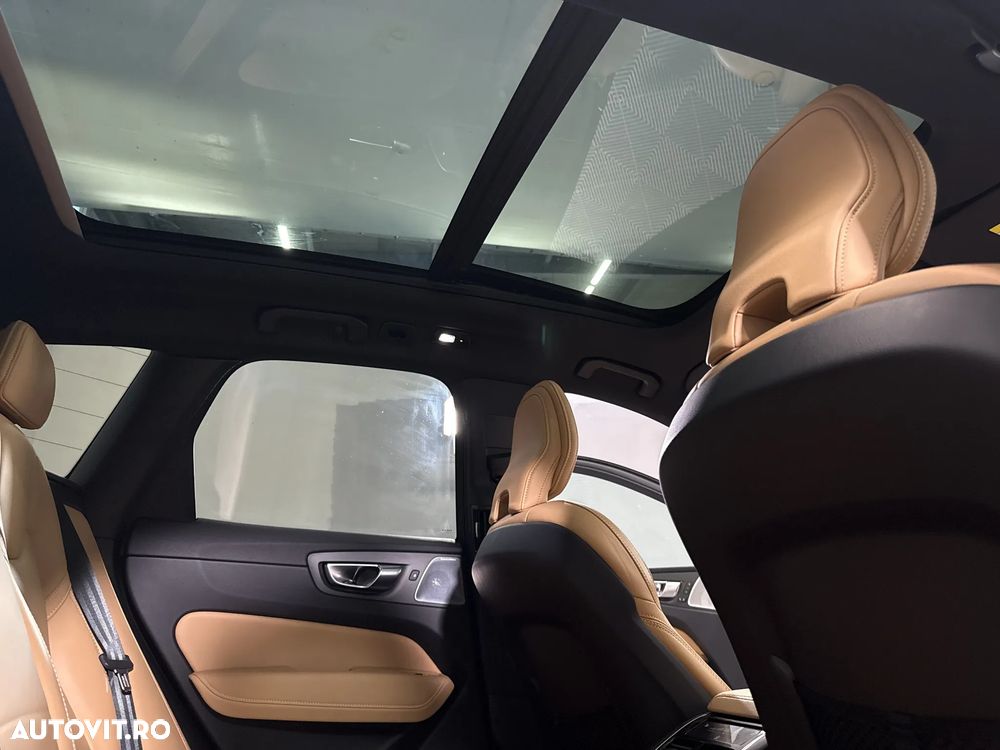 Volvo XC 60 - 25