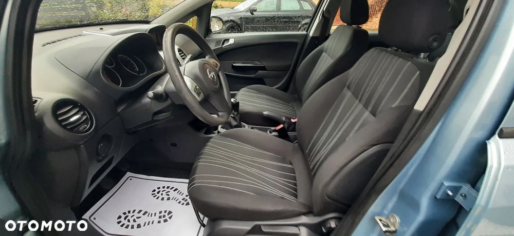 Opel Corsa - 24