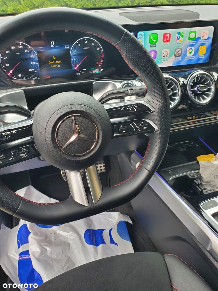 Mercedes-Benz GLB 250 4Matic 8G-DCT Edition AMG Line - 13