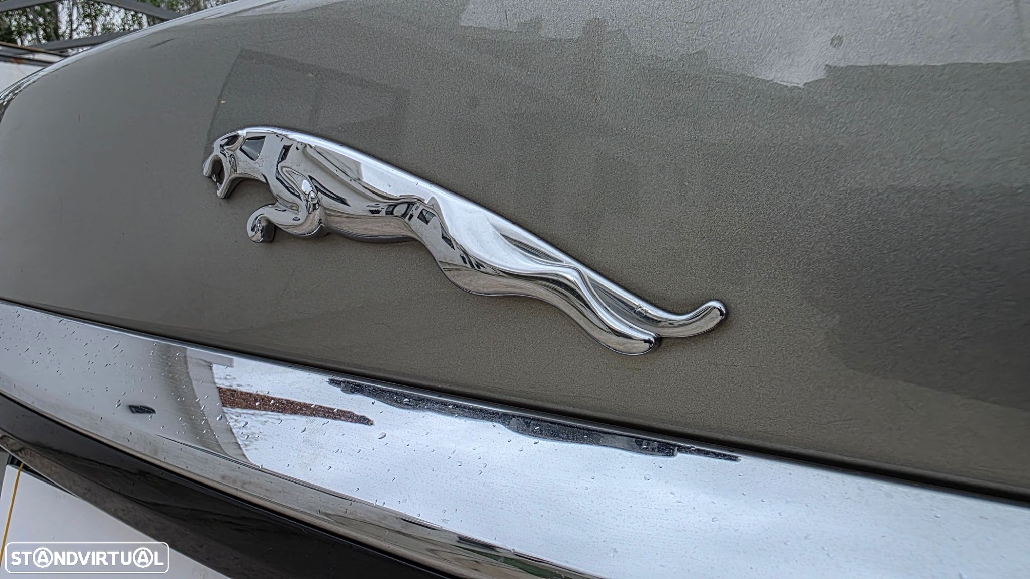 Jaguar XF 2.2 D Premium Luxury - 39