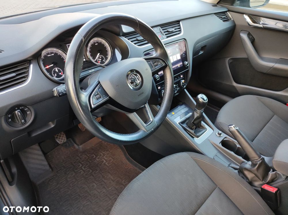 Skoda Octavia 2.0 TDI Style - 17