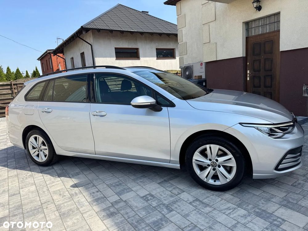 Volkswagen Golf VIII 1.5 TSI EVO Life - 3