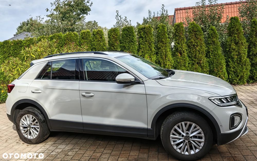 Volkswagen T-Roc - 10