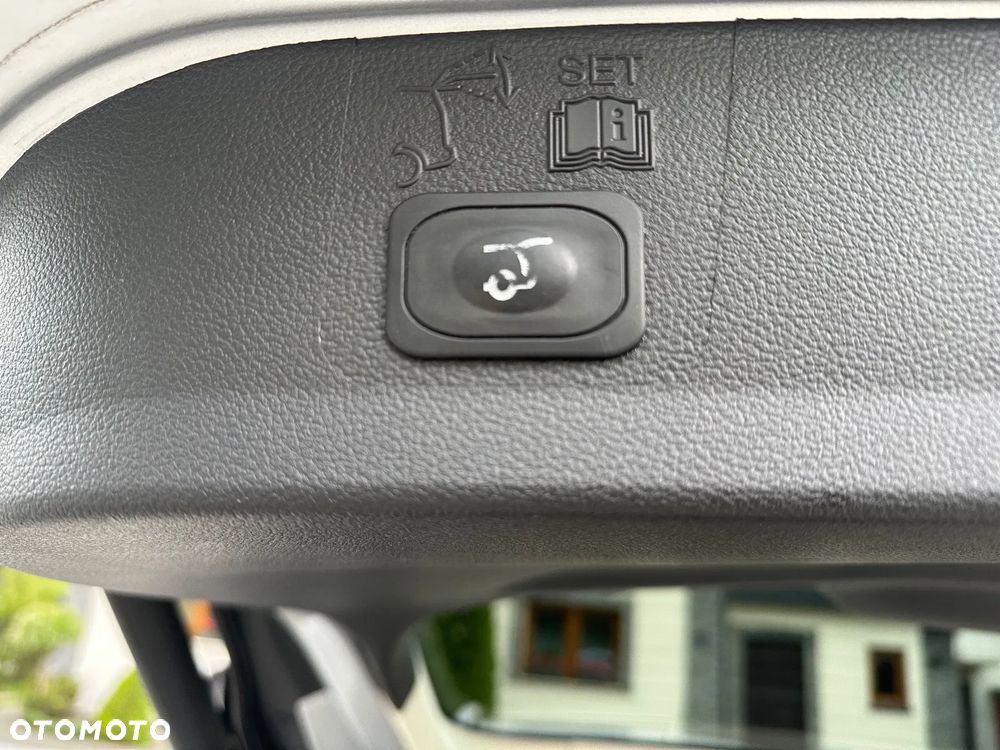 Ford Kuga 2.0 TDCi 4x4 ST-Line - 17