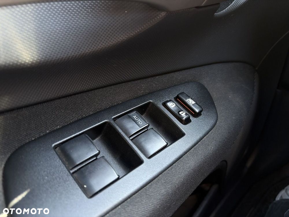 Toyota Auris 1.6 VVT-i Luna - 24