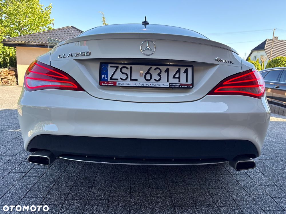 Mercedes-Benz CLA 250 4-Matic - 31
