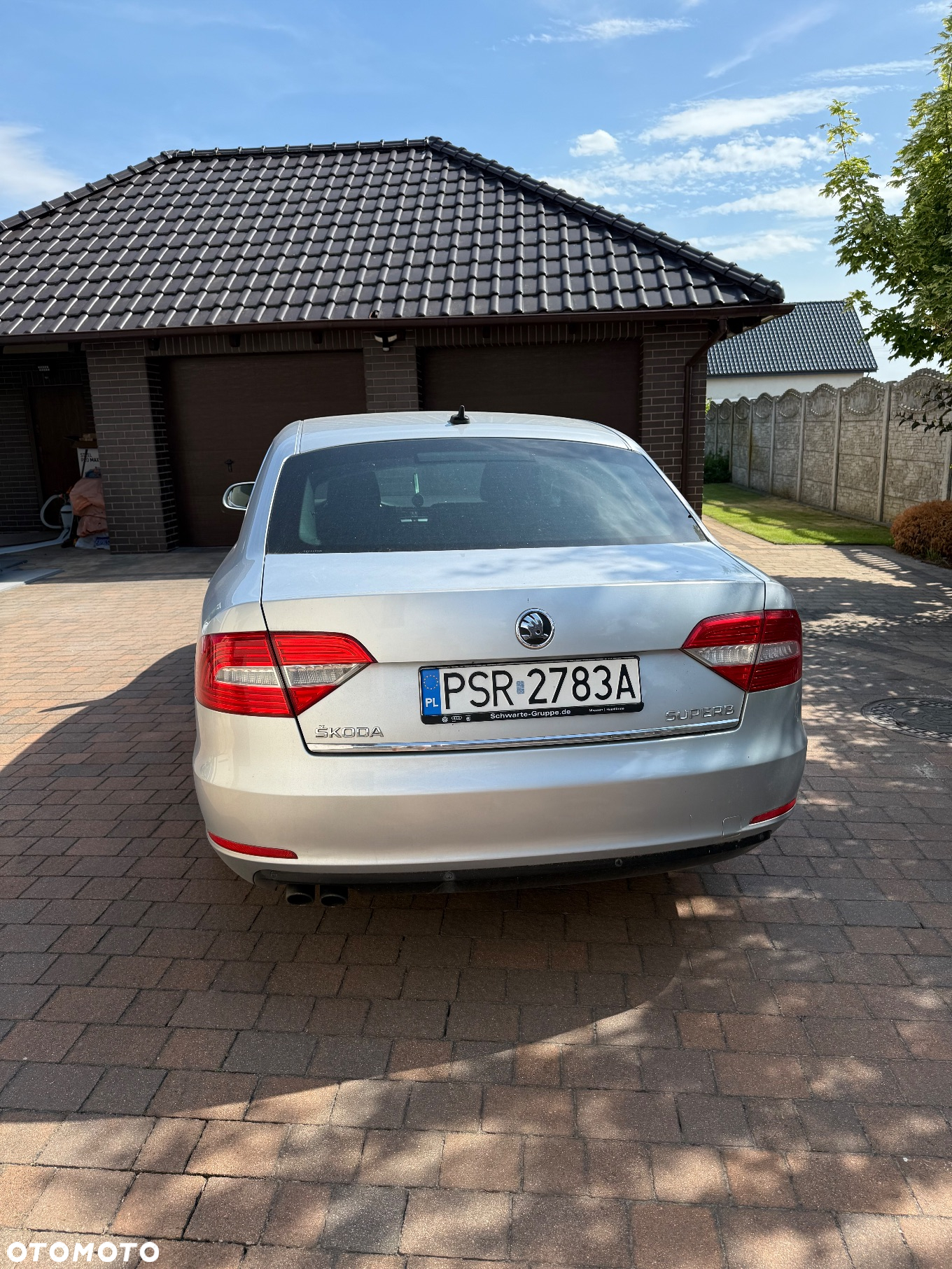 Skoda Superb 2.0 TDI DSG Elegance - 4