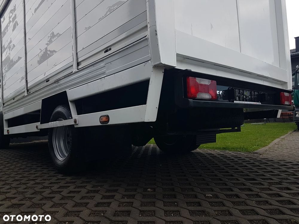 Iveco 70C18 KONTENER ROLETY BOK DO TRANSPORTU WODY 3,66x2,21x1,86 KLIMA DMC 7 TON RAMA DO ZABUDOWY - 20