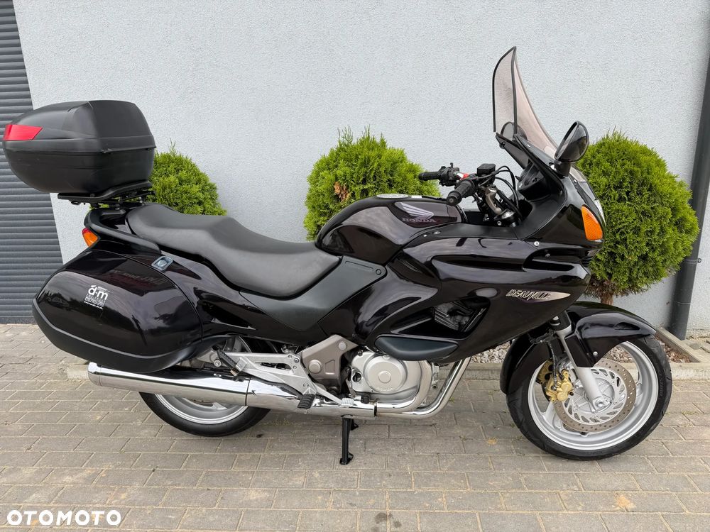 Honda NTV - 1