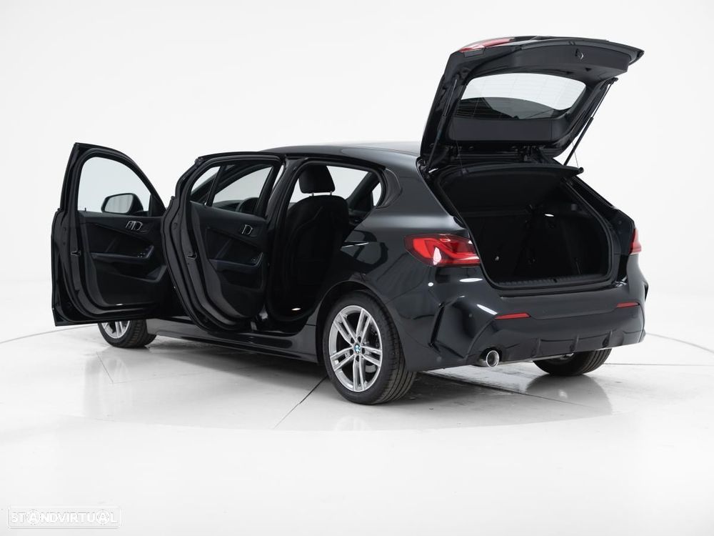BMW 116 d Corporate Edition M — fotografia 5