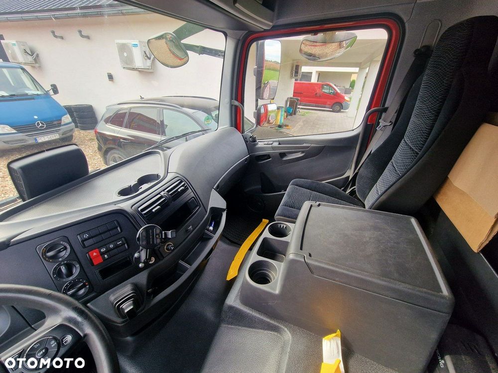 Mercedes-Benz ATEGO 823 - 8