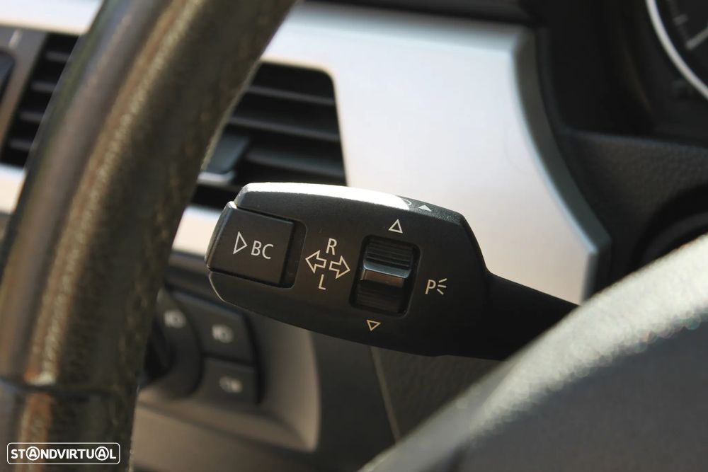 BMW 318 d Navigation - 29