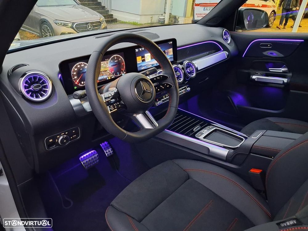 Mercedes-Benz GLB 180 d AMG Line - 10