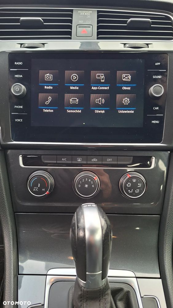 Volkswagen Golf Variant 1.5 TSI BMT Comfortline DSG - 20