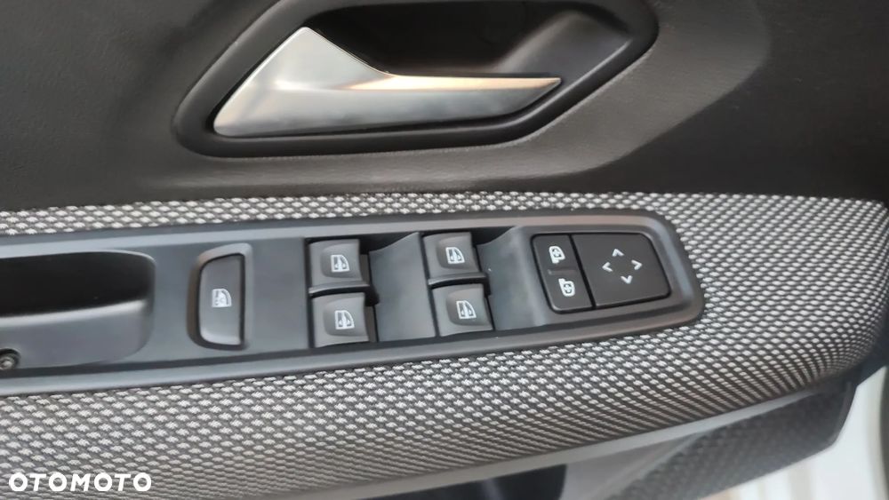 Dacia Sandero 1.0 TCe Comfort - 27