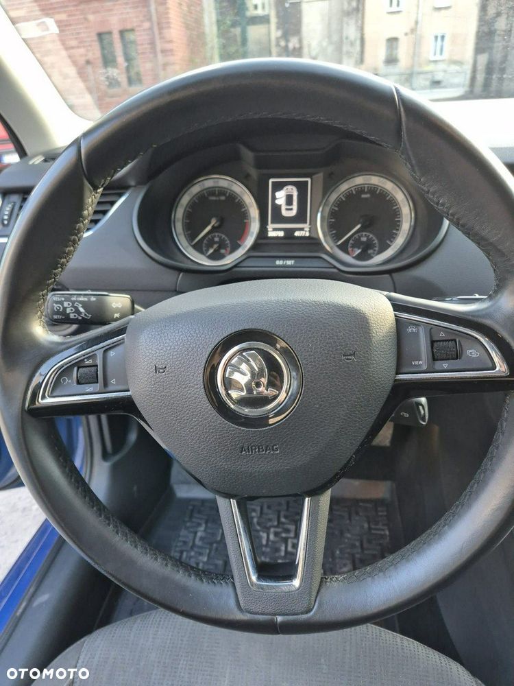 Skoda Octavia 2.0 TDI Style - 22